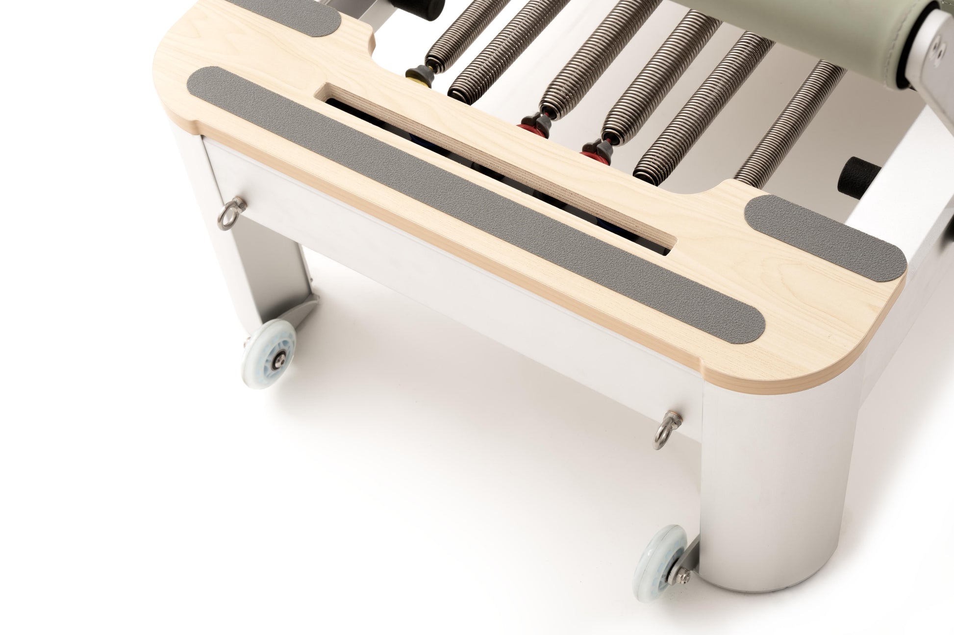 Lettino Reformer classico in alluminio Mooma