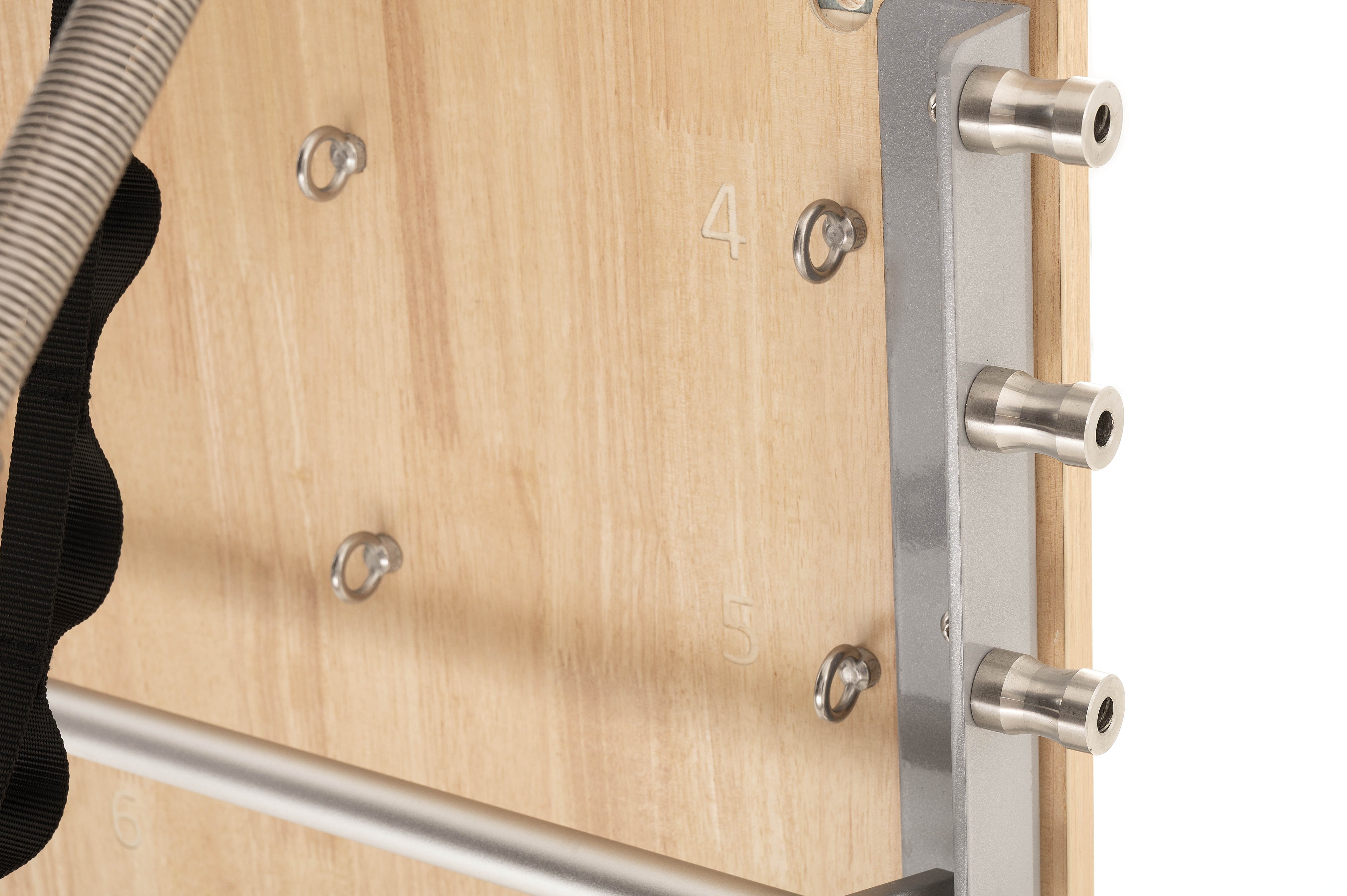 Parete attrezzata pilates in legno Mooma