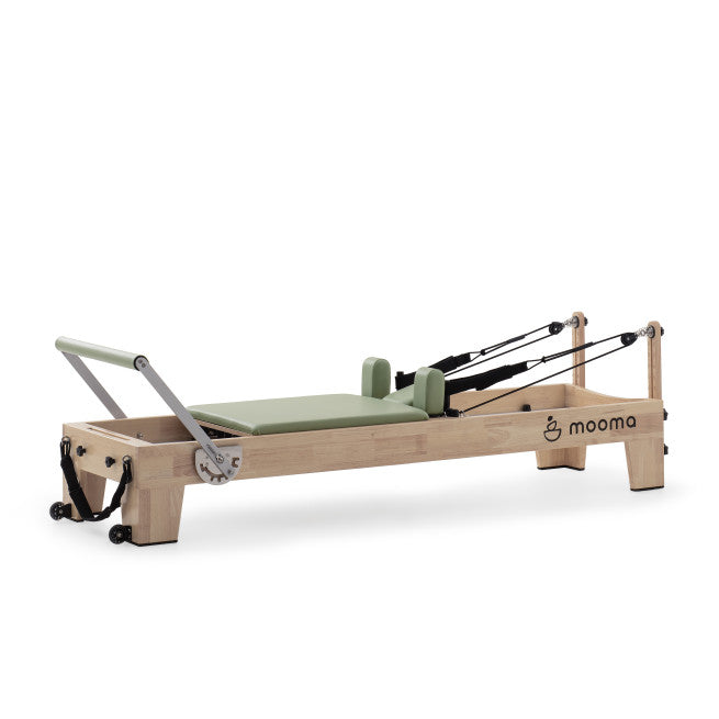 Lettino Reformer classico in legno Mooma