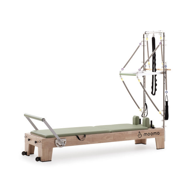 Lettino Reformer in legno con torre Mooma